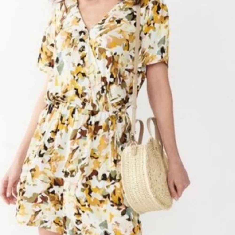 Nine West Yellow Multicolor Short Floral V-Neck Mini Romper